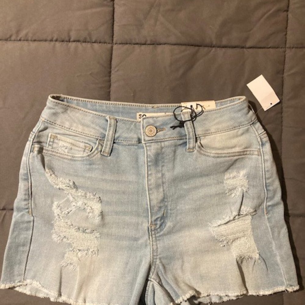 Super High Rise Light Blue Curvy Shorty, Size 5/27
